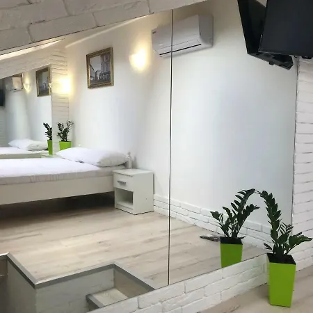 Compass Apart Aparthotel